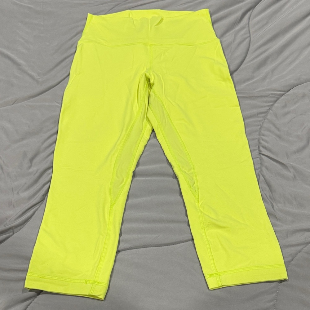 Lululemon Women’s Neon Yellow Active Capris